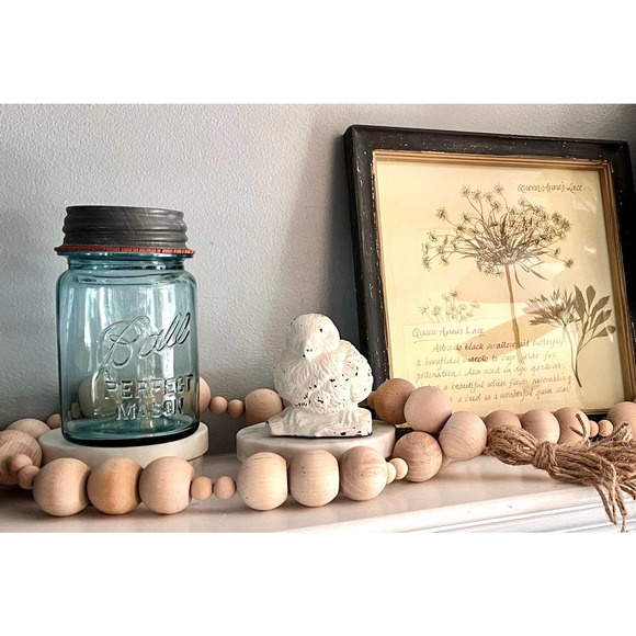 Chunky Wooden Beaded Tassel Garland - Picture 2 of 10